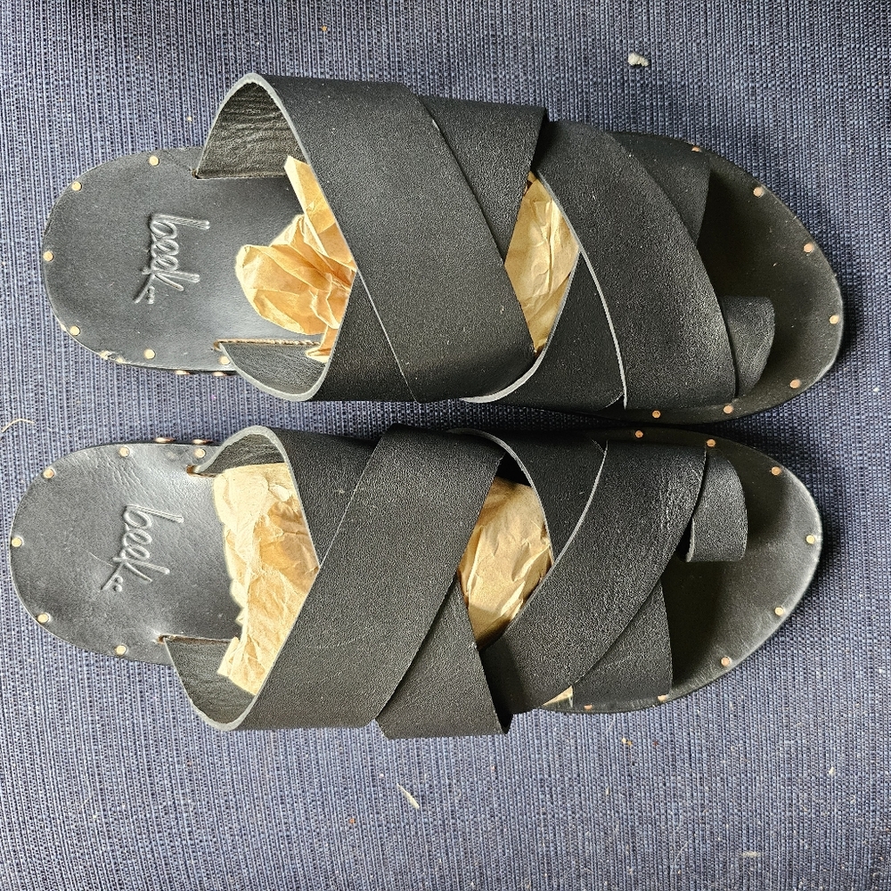 Beek Weaver Leather Slide Sandals